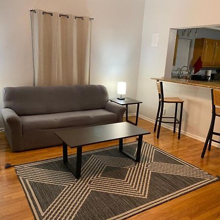 Cozy House With Large Free Parking On Premises Villa Springfield Exterior photo