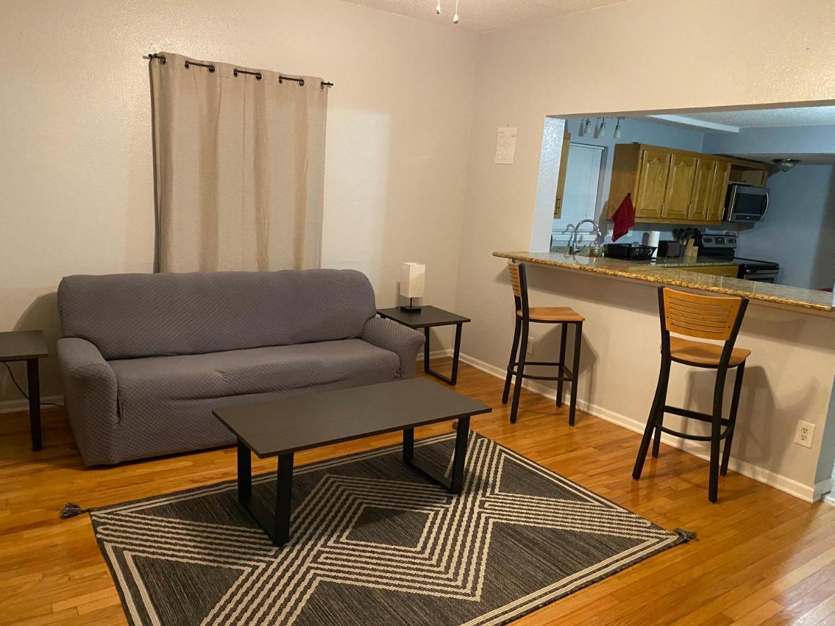 Cozy House With Large Free Parking On Premises Villa Springfield Exterior photo